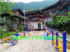 龙胜县行政村健身器材安装顺利进行